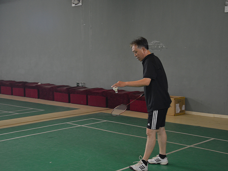 羽毛球健身(shēn)